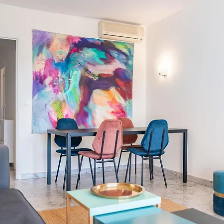 Spacious 1-bedroom In The Heart Of * 戛纳