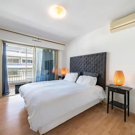 Spacious 1-bedroom In The Heart Of