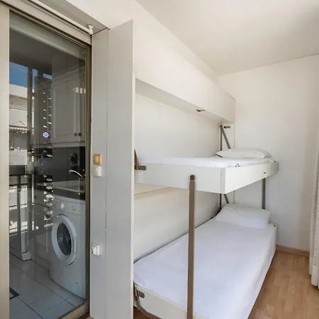 Spacious 1-bedroom In The Heart Of 公寓 戛纳
